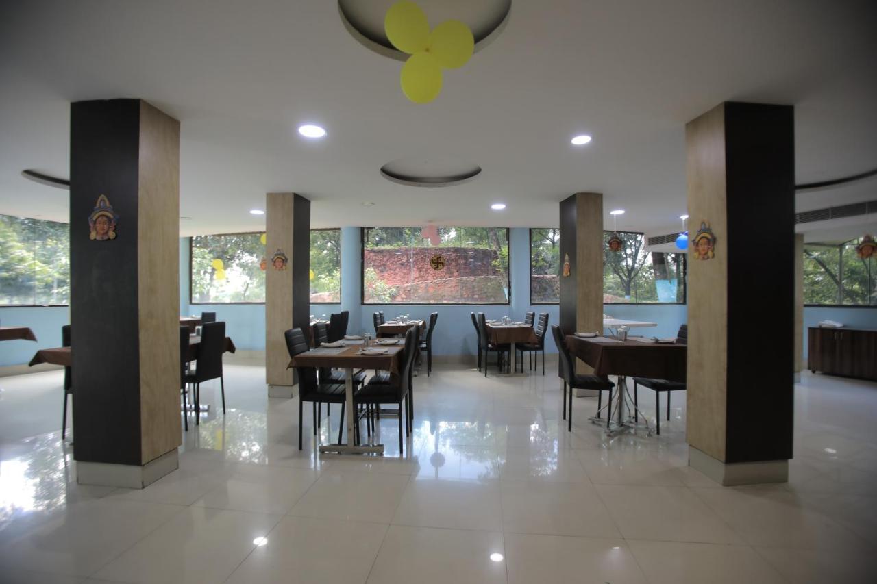 Solar Energy Park Hotell Durgāpur Exteriör bild