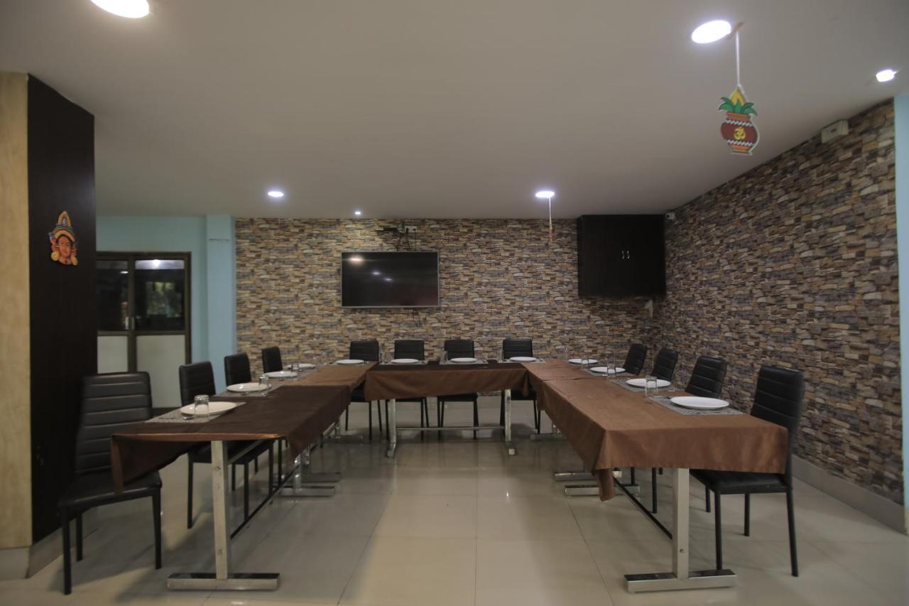 Solar Energy Park Hotell Durgāpur Exteriör bild