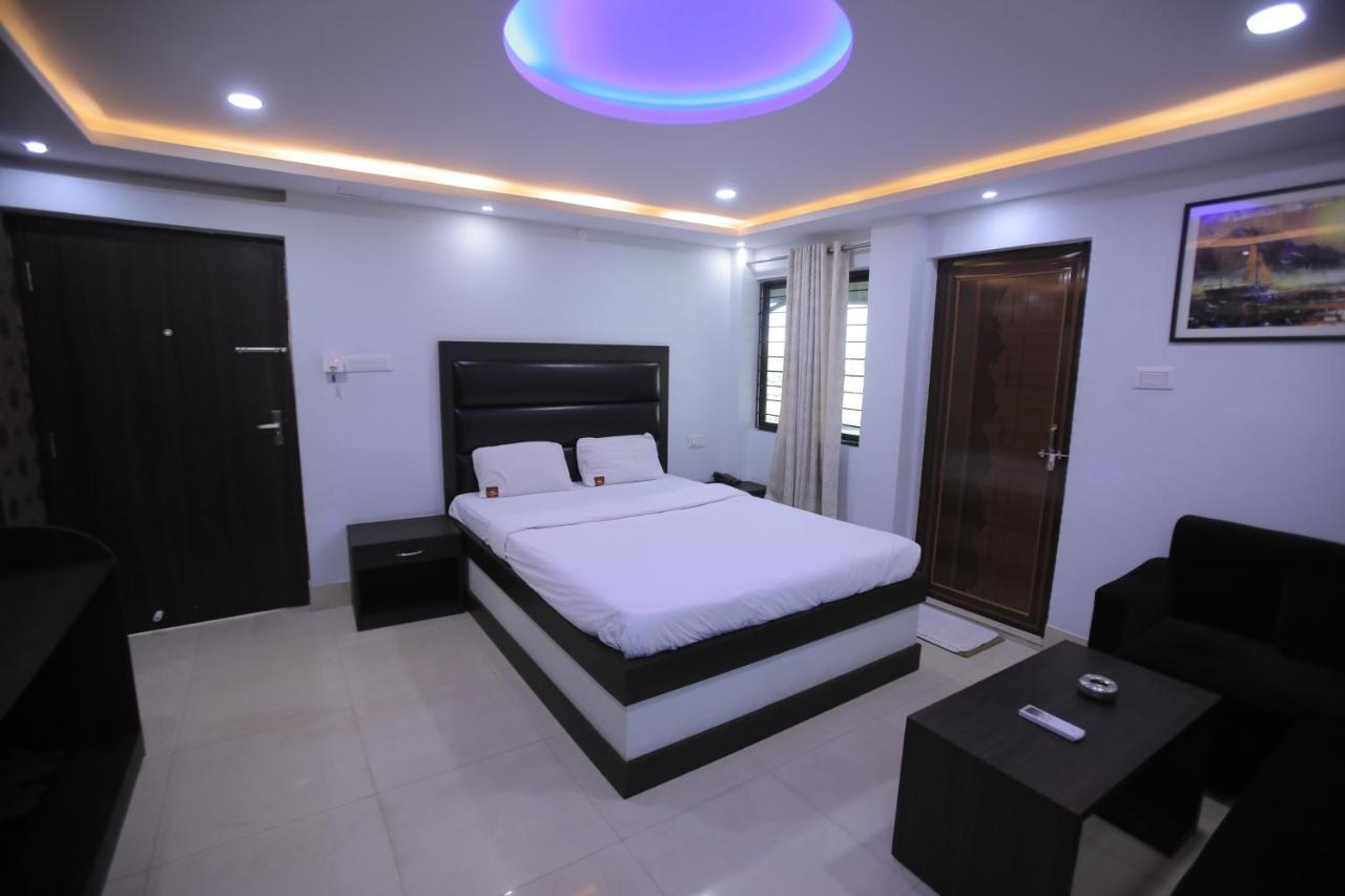 Solar Energy Park Hotell Durgāpur Exteriör bild