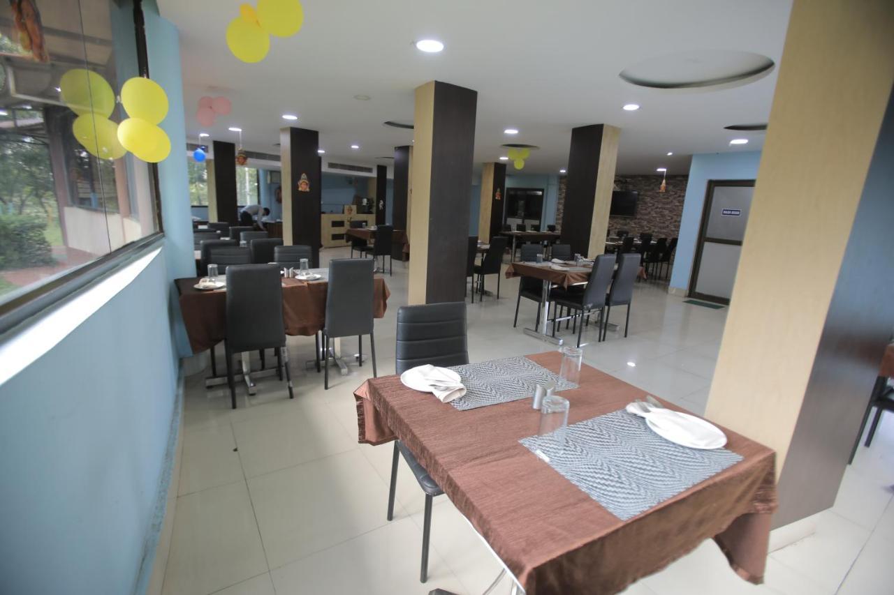 Solar Energy Park Hotell Durgāpur Exteriör bild